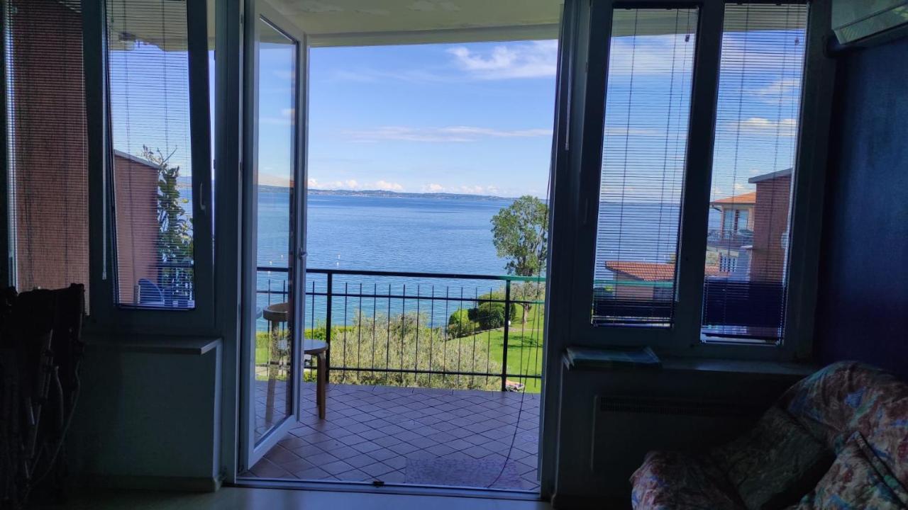 Front Lake Amazing View Манерба-дель-Гарда Екстер'єр фото